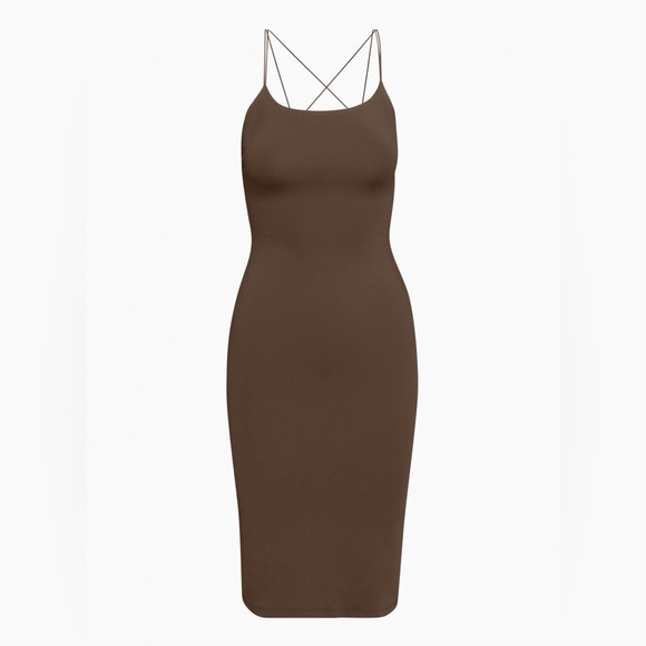 Aritzia contour scoopback dresses - Picture 5 of 9